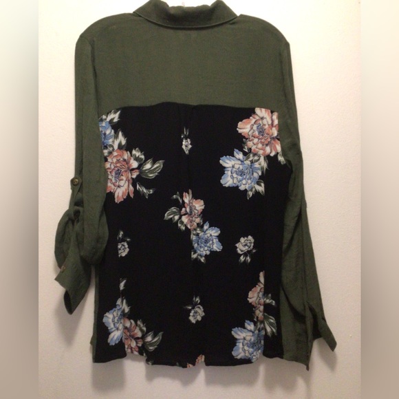 Signature 1studio plus size 1X women’s army green black floral button down shirt - Picture 1 of 5